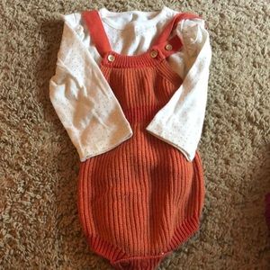 6-9 m one piece sweater onesie